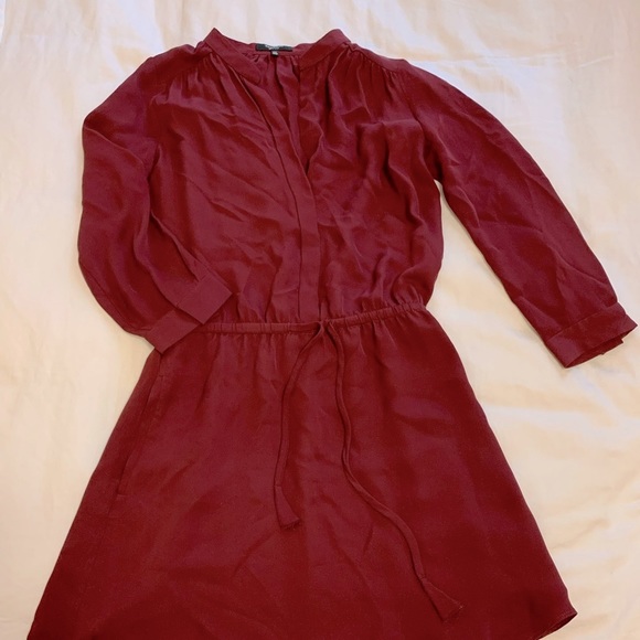 Aritzia Babaton Bennett 100% silk dress Size XXS - Picture 1 of 4